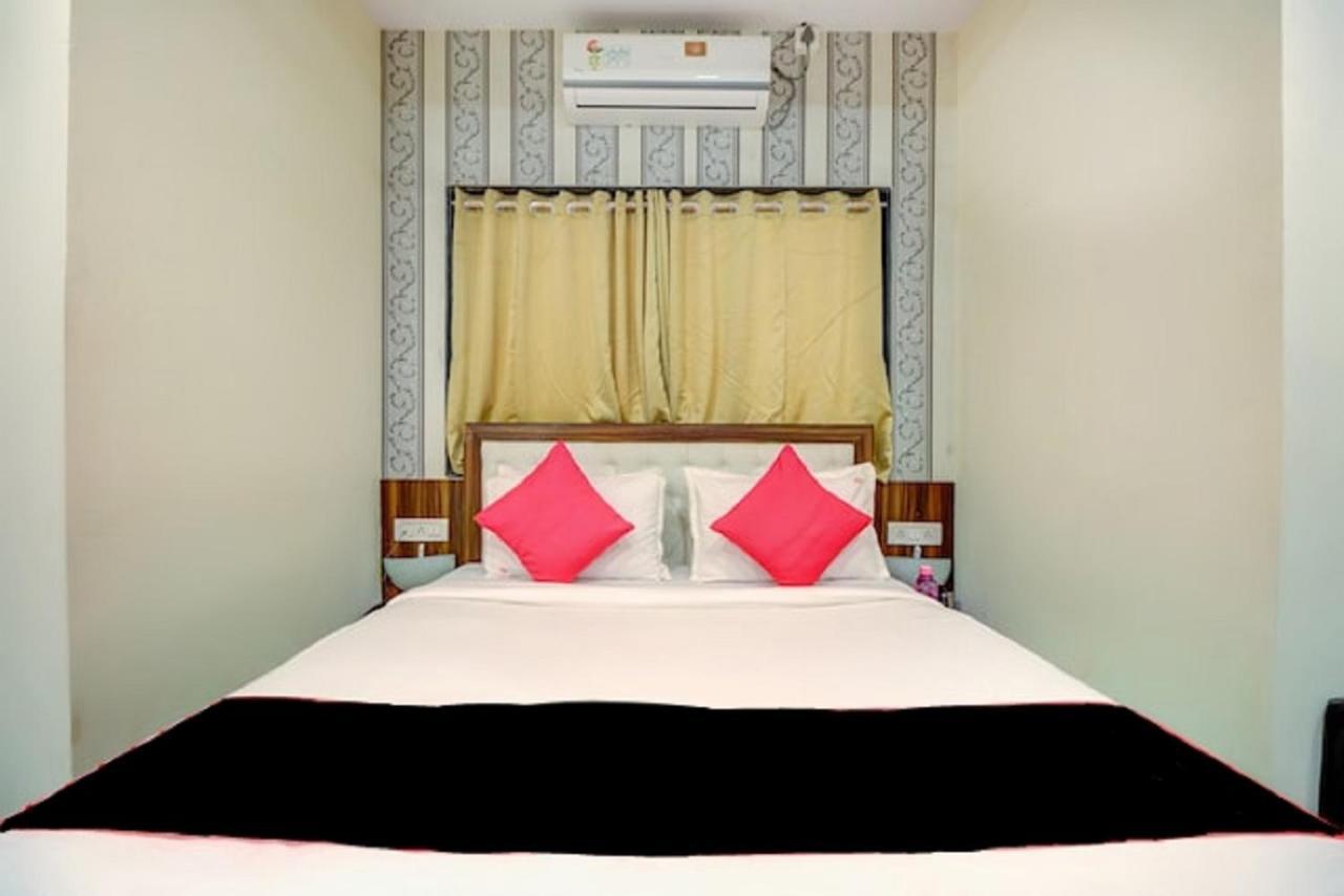 Hotel De Classico Juhu Mumbai Bagian luar foto